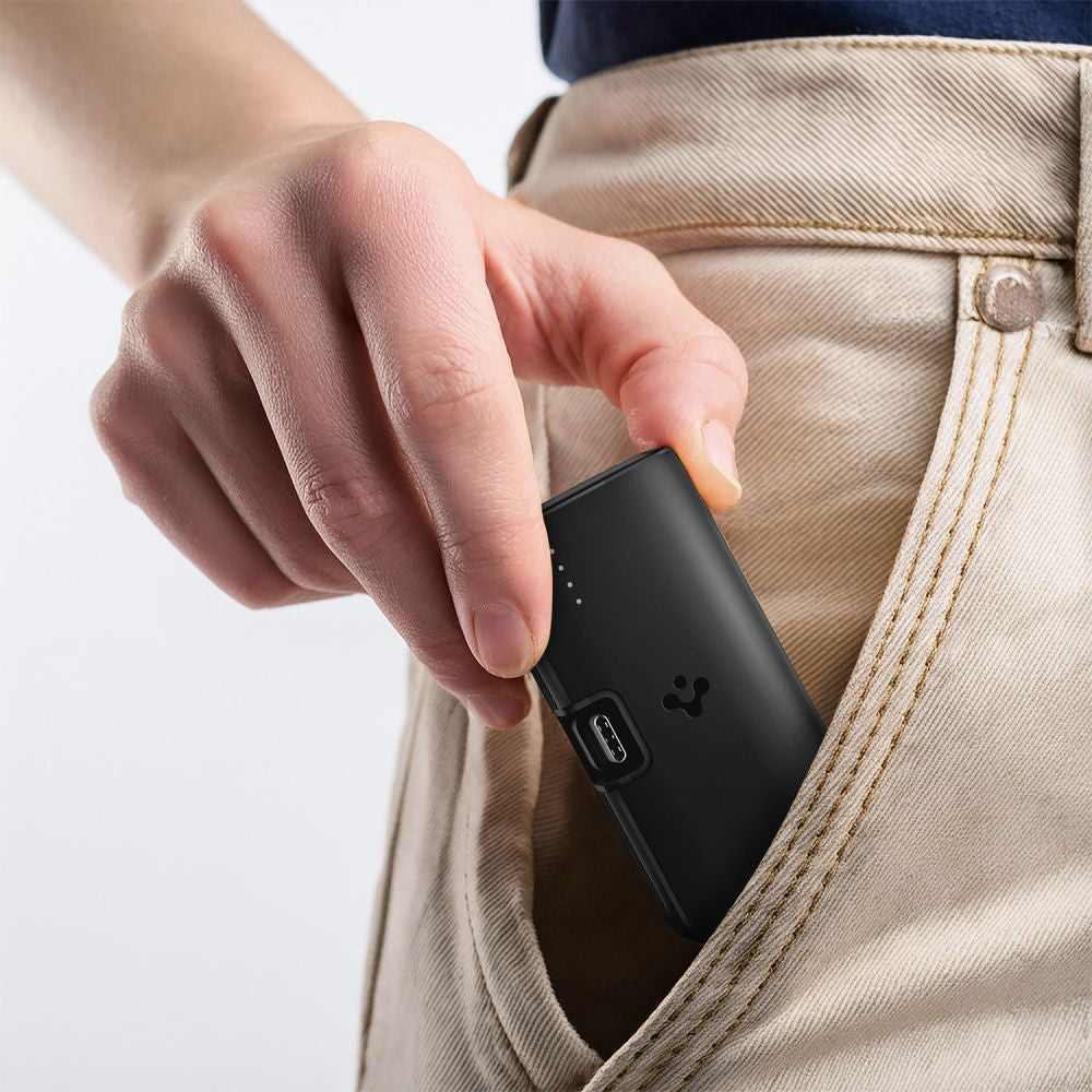 Spigen External Battery, 5000mAh, 22.5W, PD, 1 x USB-C, Black