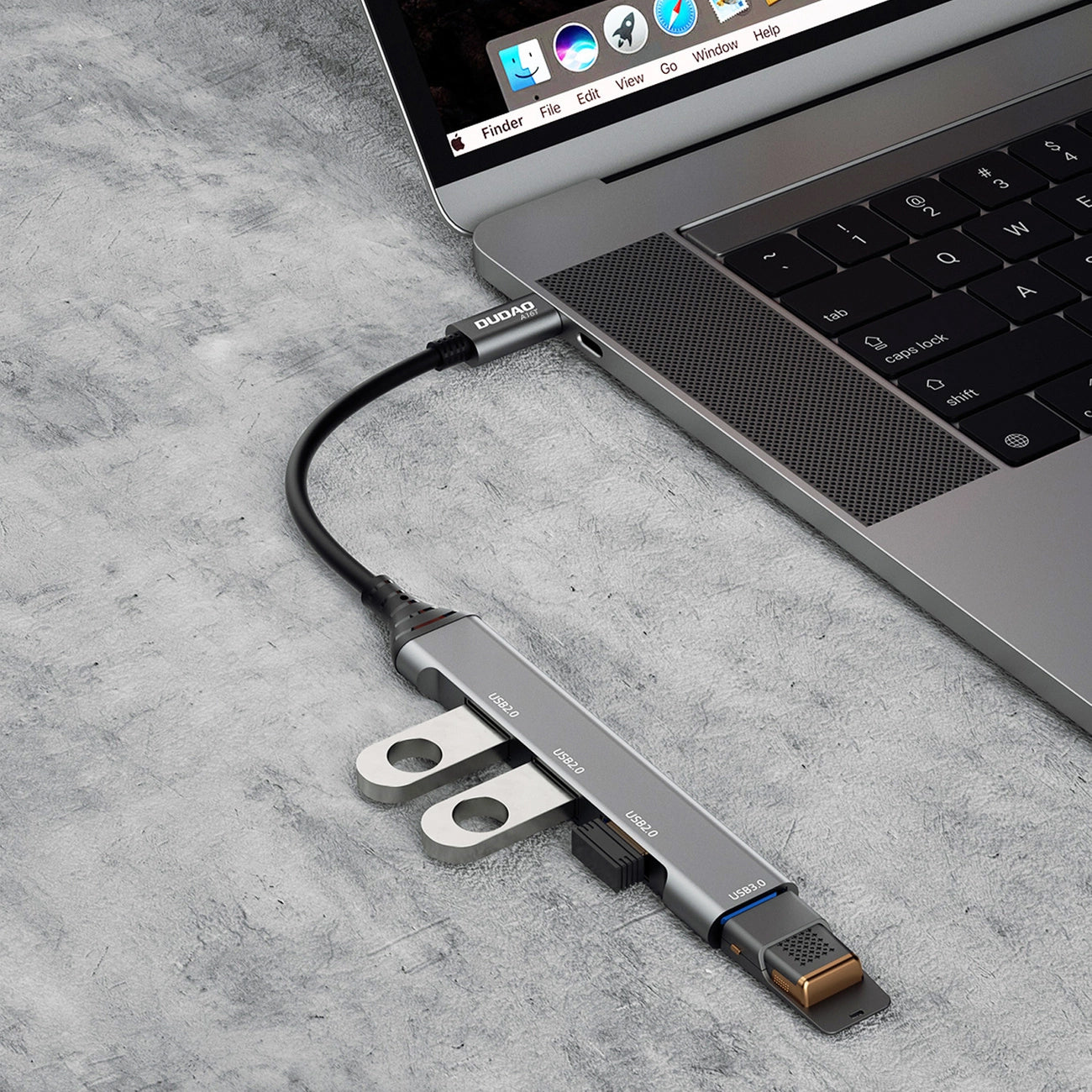 Dudao A16T USB-C Hub, 1 x USB-A 3.0 - 3 x USB-A, Black
