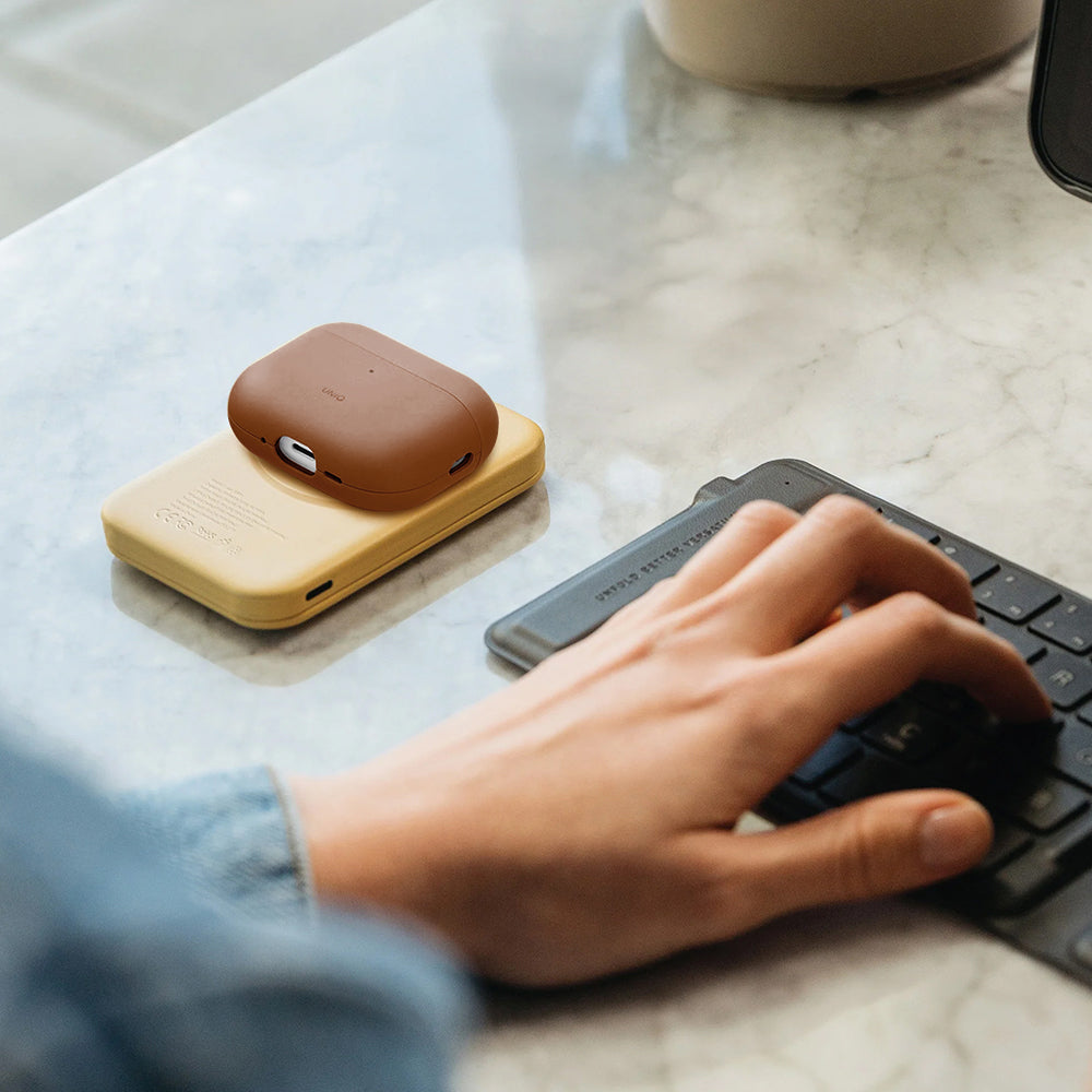 UNIQ Lyden Vex Case for Apple AirPods Pro 3, Brown